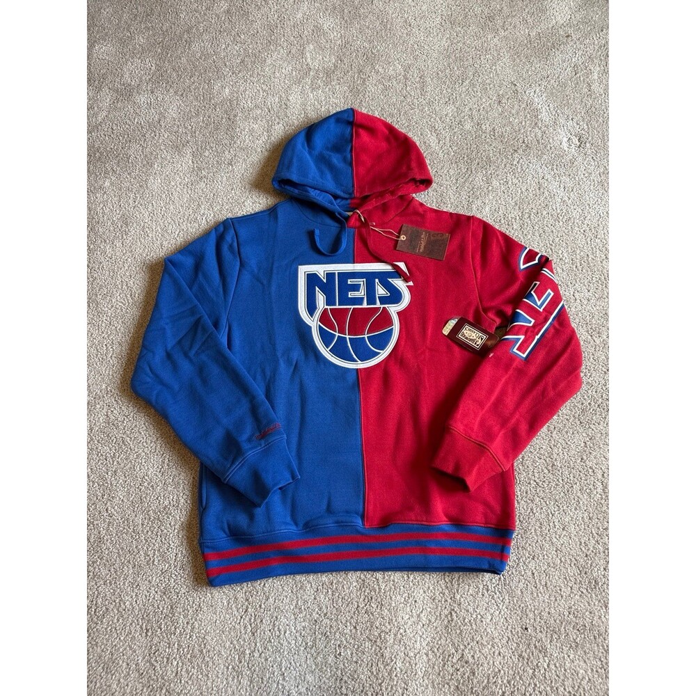 New Jersey Nets Mitchell and Ness NWT Men’s Hoodie Size Medium